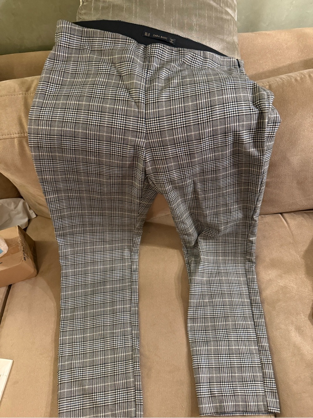 Zara Plaid Ankle Pants in Black and White